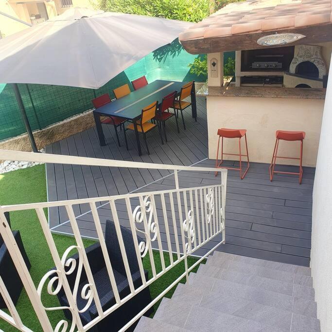מריניאן Joli Haut De Villa 3 Chambres Climatise Avec Jacuzzi מראה חיצוני תמונה