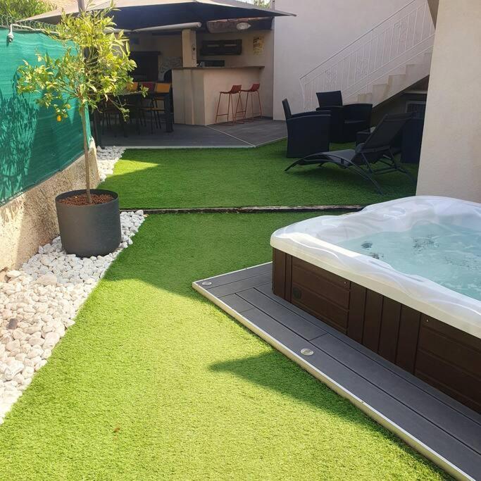 מריניאן Joli Haut De Villa 3 Chambres Climatise Avec Jacuzzi מראה חיצוני תמונה