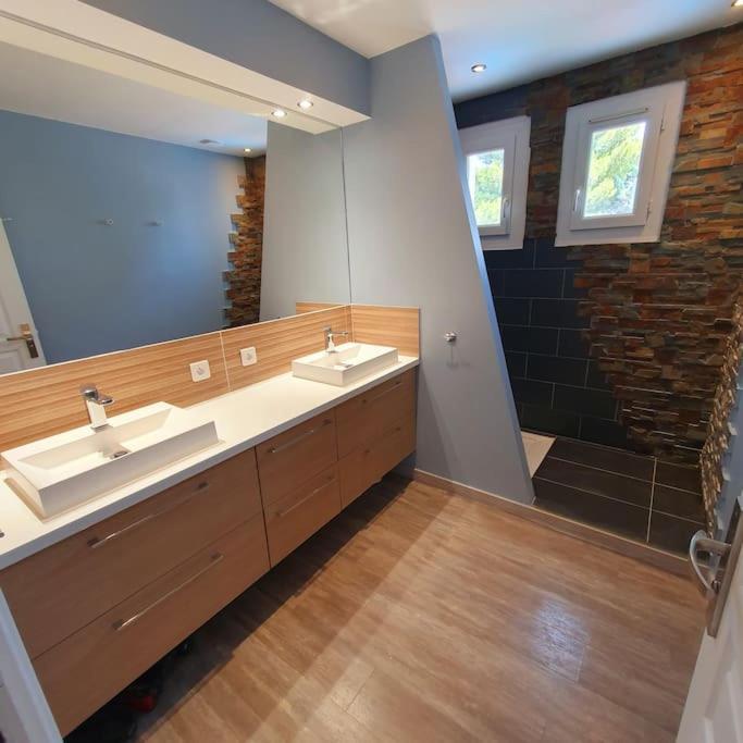 מריניאן Joli Haut De Villa 3 Chambres Climatise Avec Jacuzzi מראה חיצוני תמונה